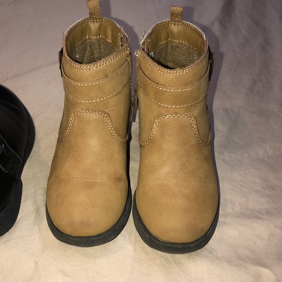Toddler Boots Size 9 - Picture 8 of 9